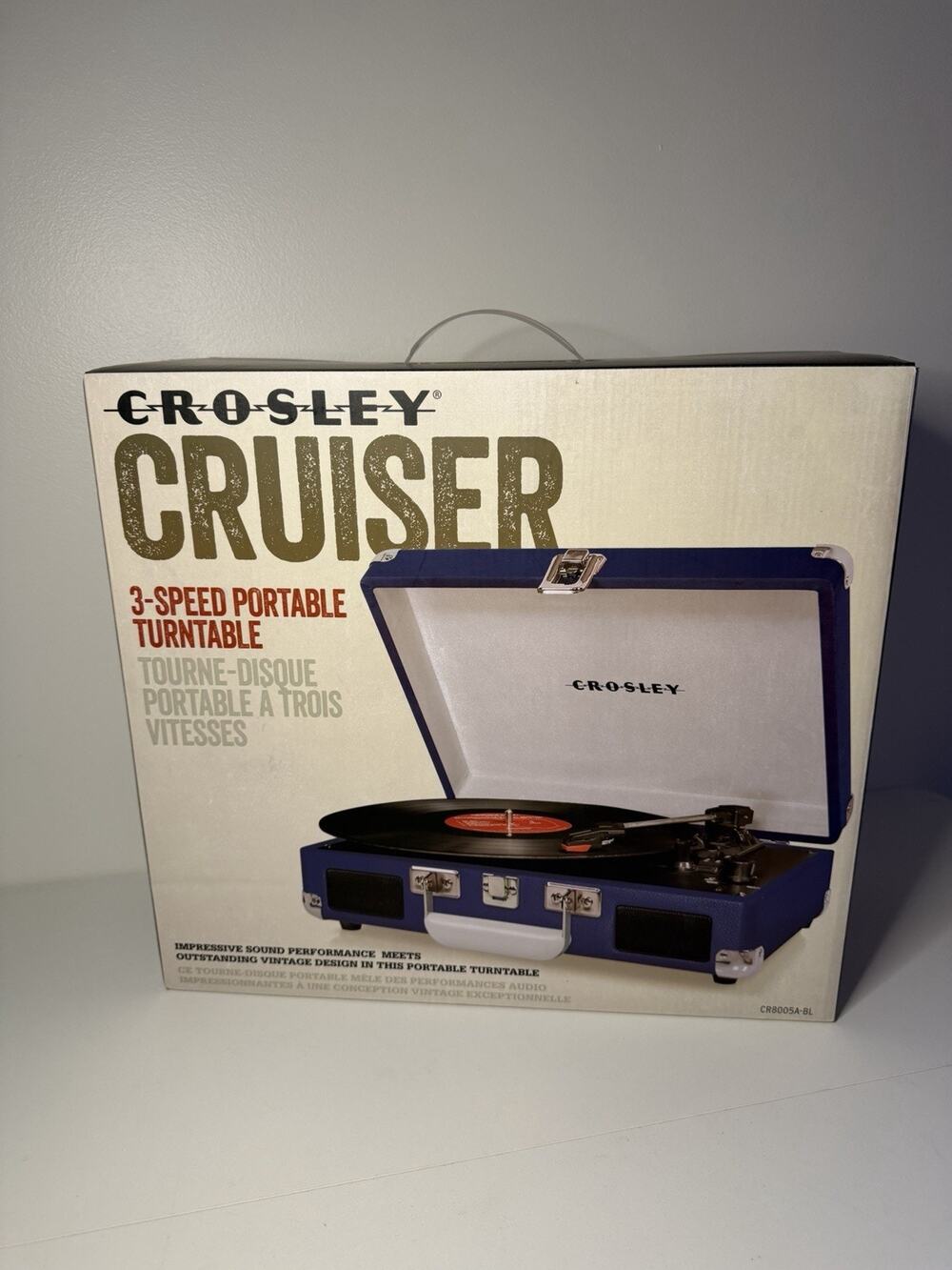 Crosley Blue Portable Turntable CR8005A-BL Cruiser 3 Speed Brand New VTG Design